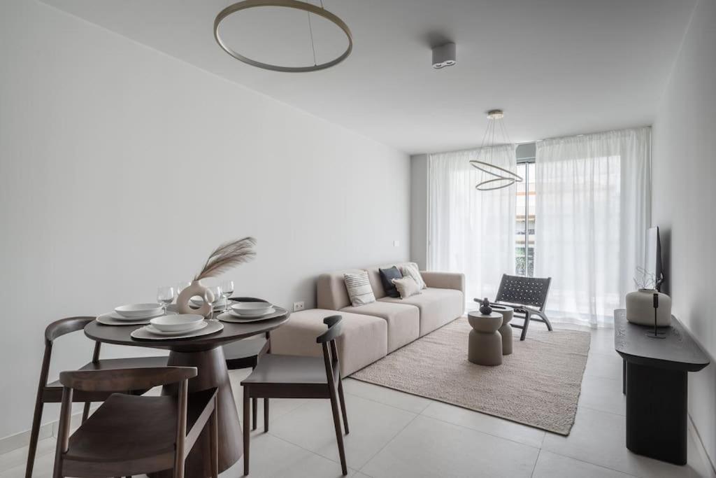 New Paradise Beachside * Marbella